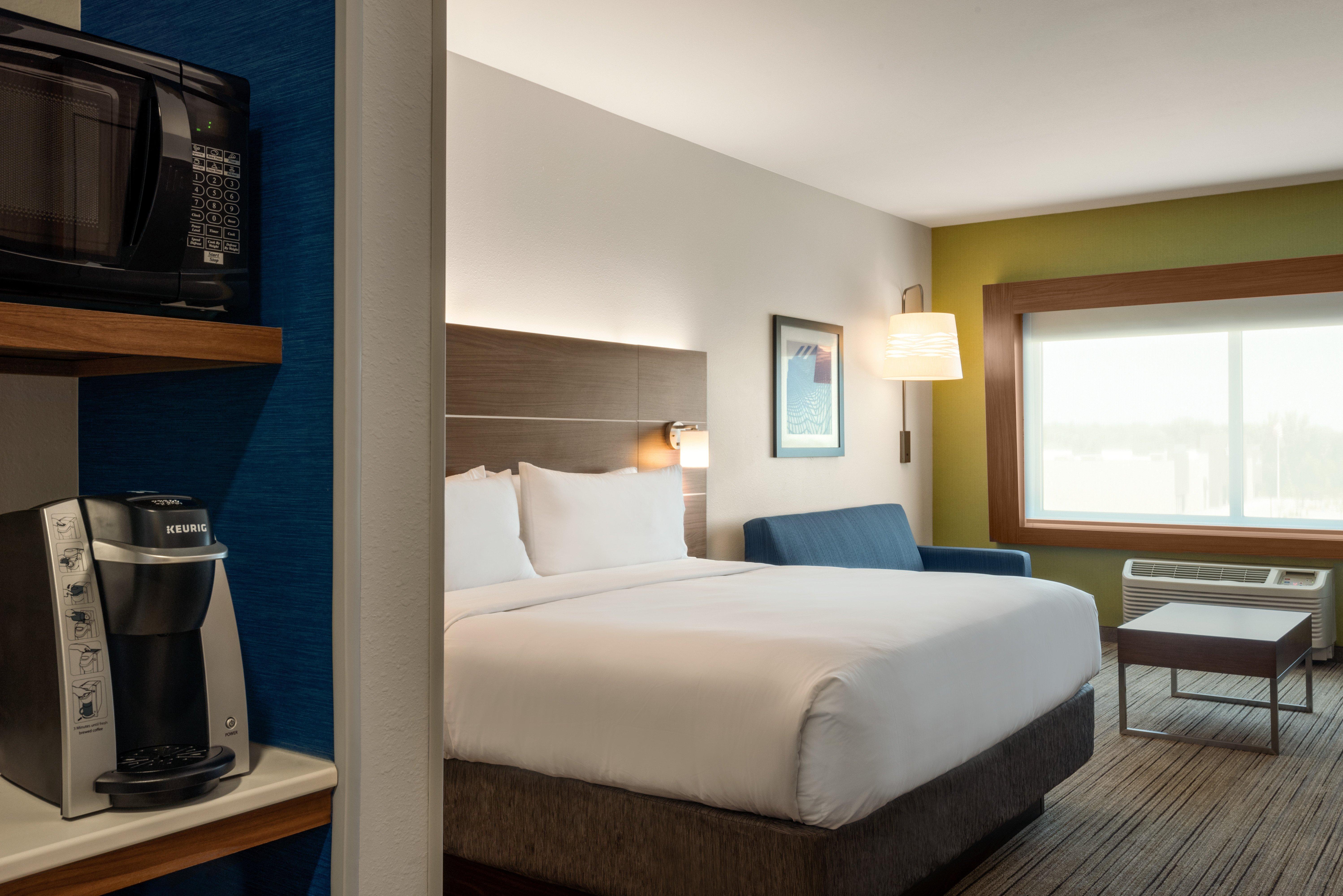Holiday Inn Express & Suites - West Des Moines - Jordan Creek, An Ihg Hotel Exterior photo